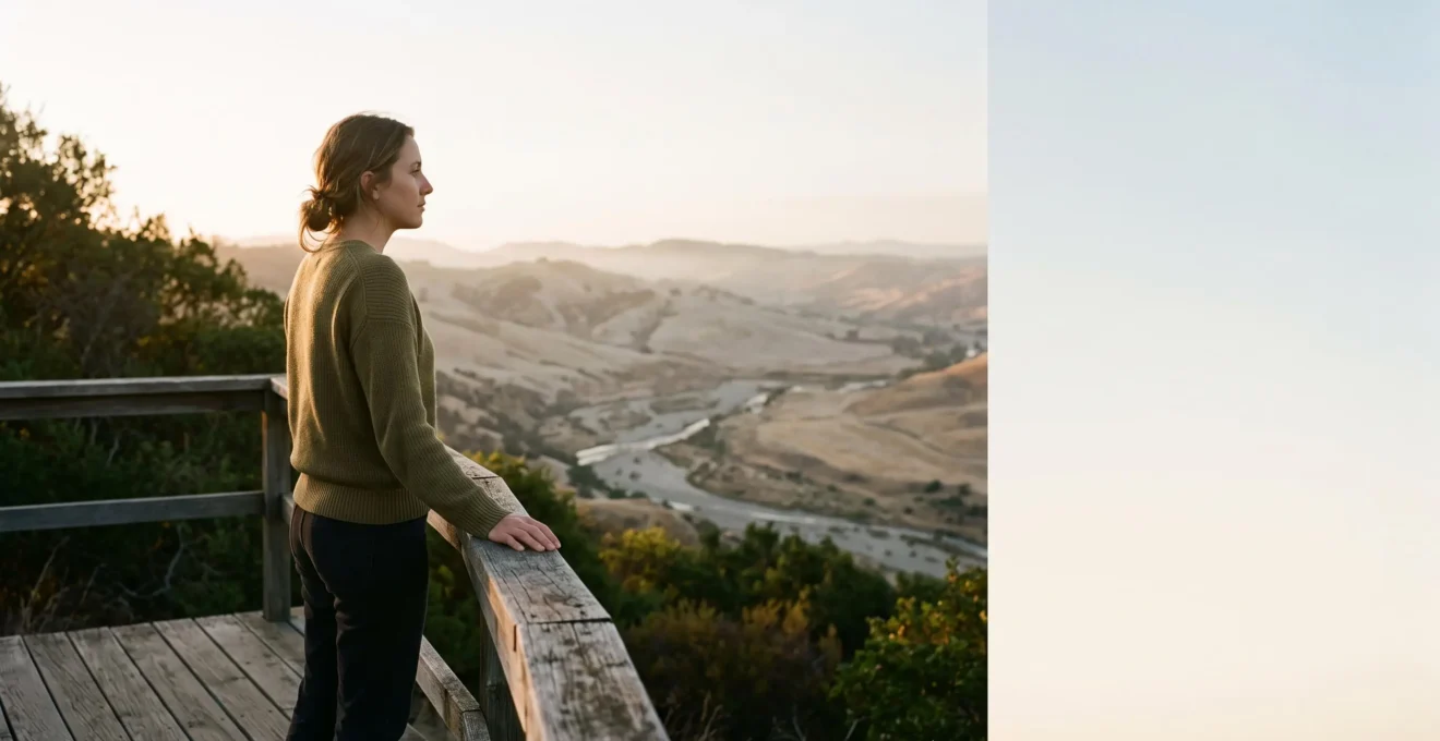 Une personne seule face a un paysage naturel menace par le changement climatique, symbolisant la reflexion sur sa part de responsabilite